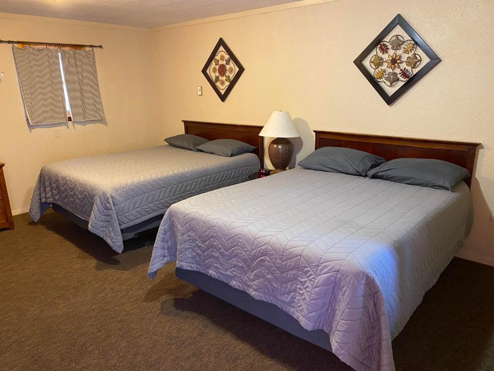 Standard Queen Room with Two Queen Beds interior